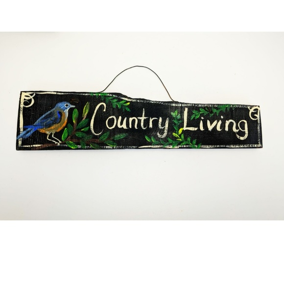 Farmhouse Country Living Sign With Adorable Bird - Picture 1 of 4